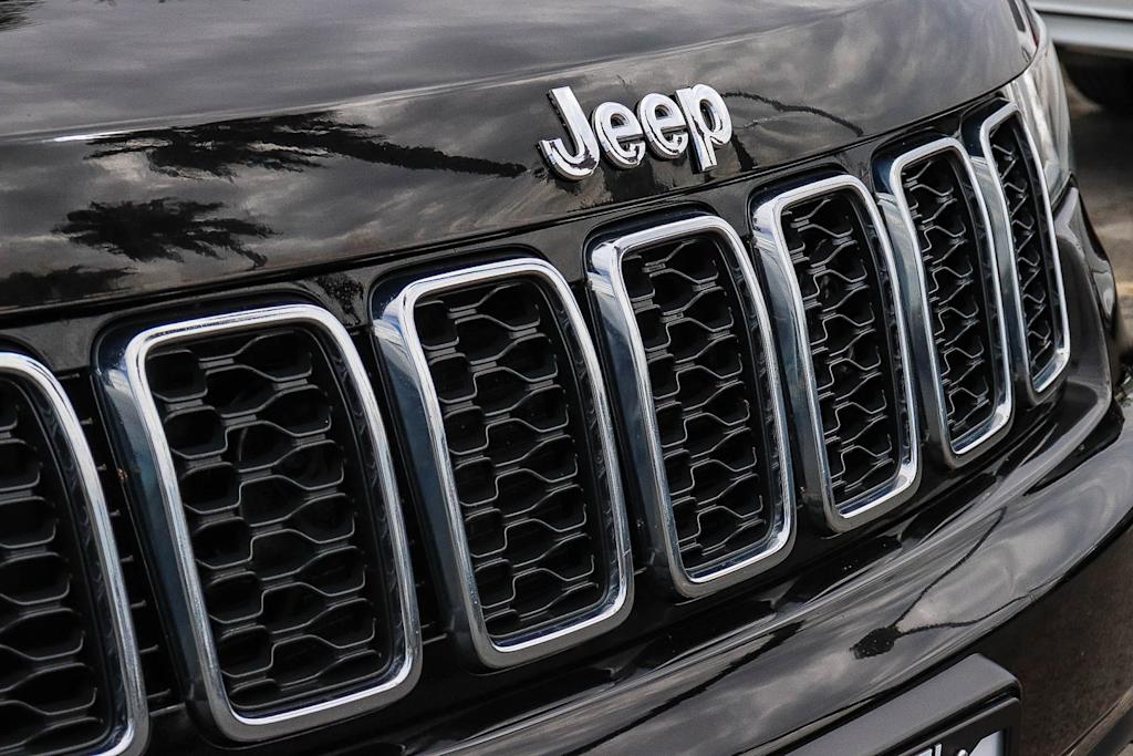 Thumbnail: 2019 Jeep Grand Cherokee - 6