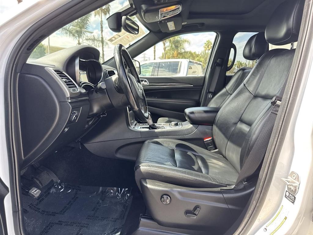 Thumbnail: 2022 Jeep Grand Cherokee - 9