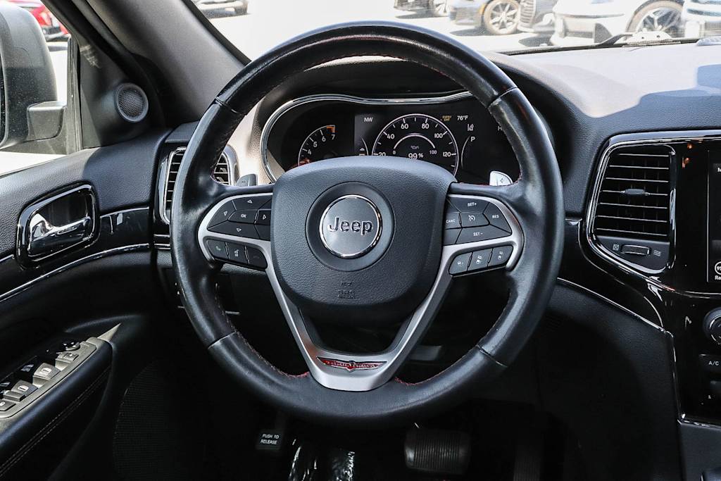 Thumbnail: 2019 Jeep Grand Cherokee - 9