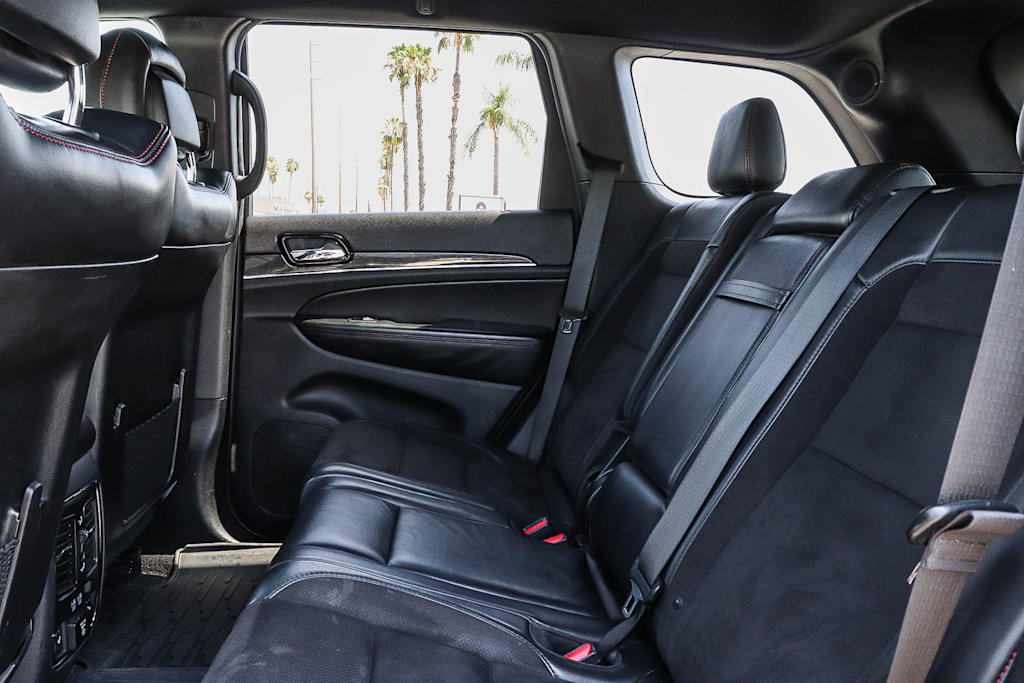 Thumbnail: 2019 Jeep Grand Cherokee - 12