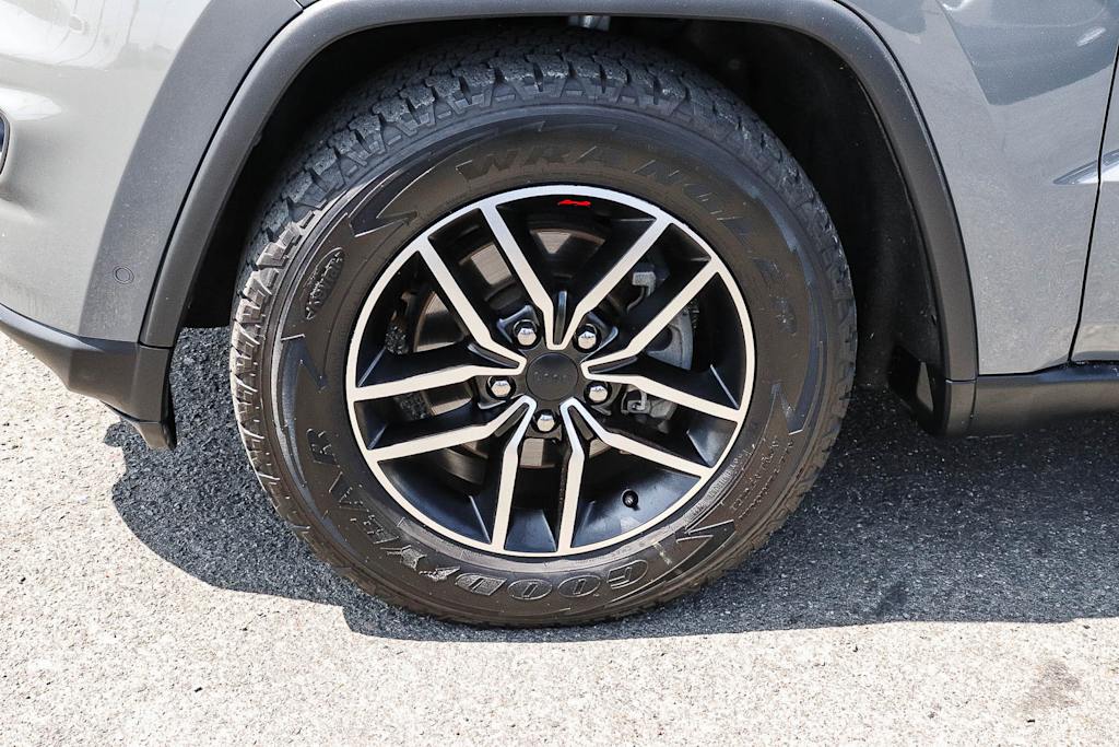 Thumbnail: 2019 Jeep Grand Cherokee - 22