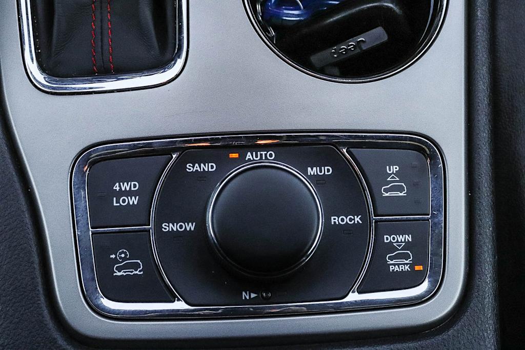 Thumbnail: 2019 Jeep Grand Cherokee - 30