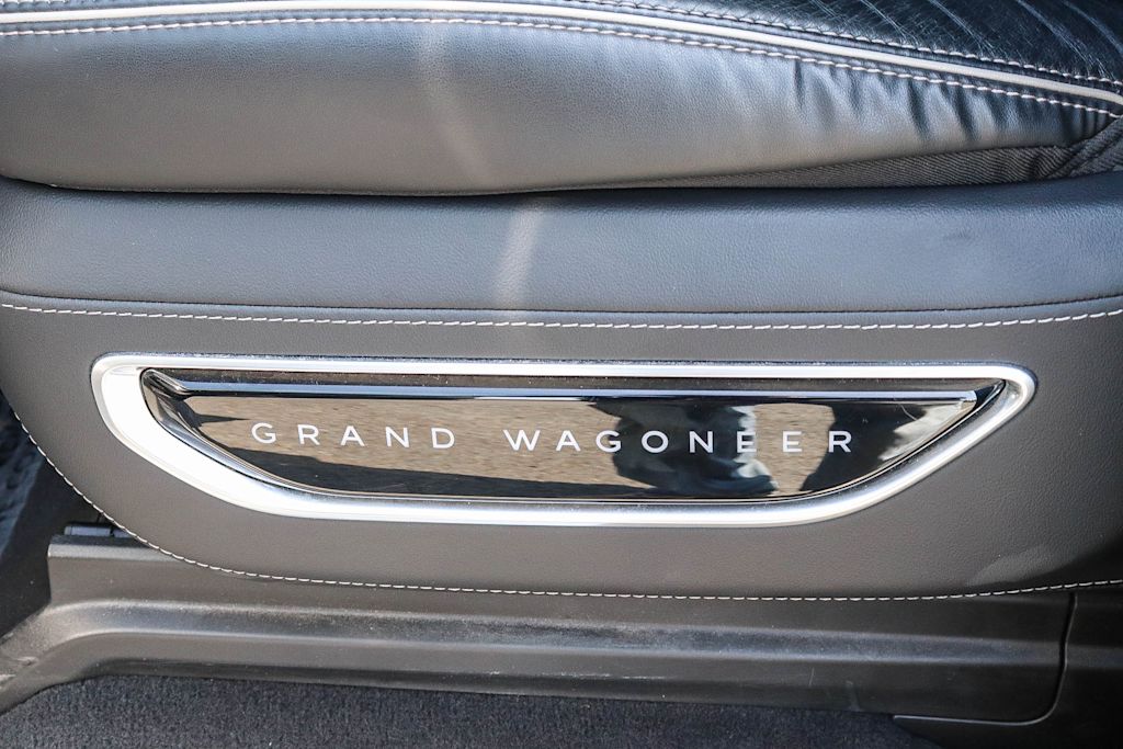 Thumbnail: 2024 Jeep Grand Wagoneer - 31