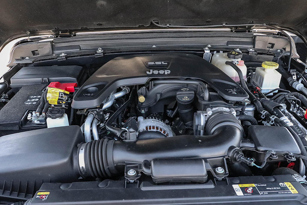 Thumbnail: 2021 Jeep Gladiator - 8