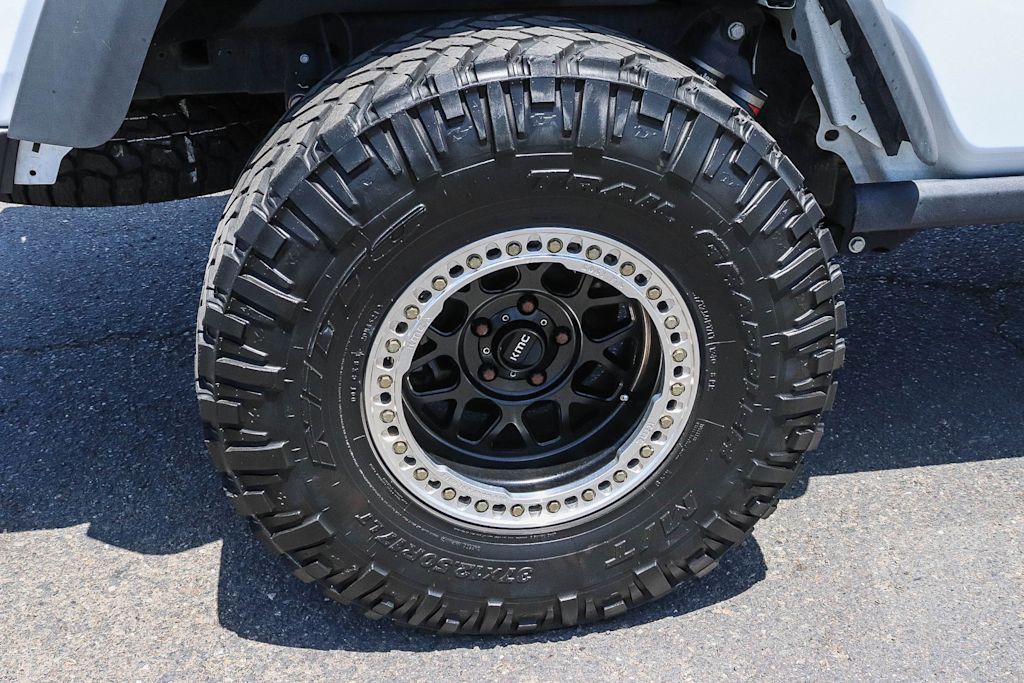 Thumbnail: 2021 Jeep Gladiator - 20