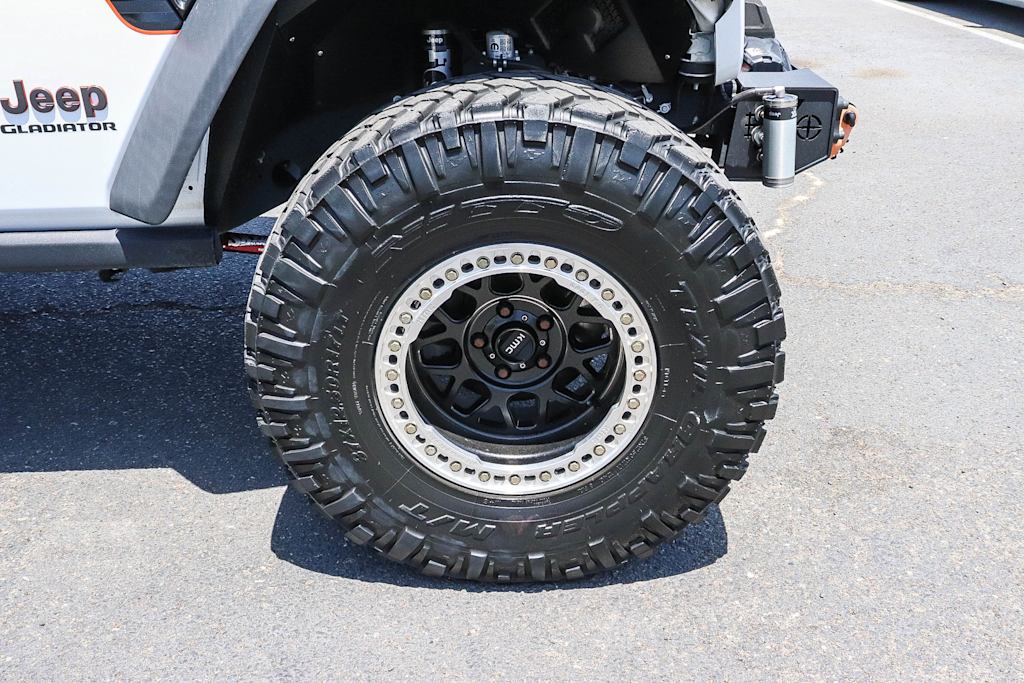 Thumbnail: 2021 Jeep Gladiator - 21