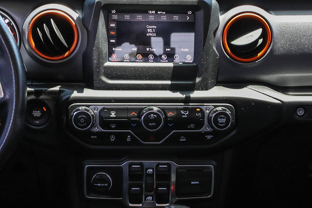 Thumbnail: 2021 Jeep Gladiator - 25