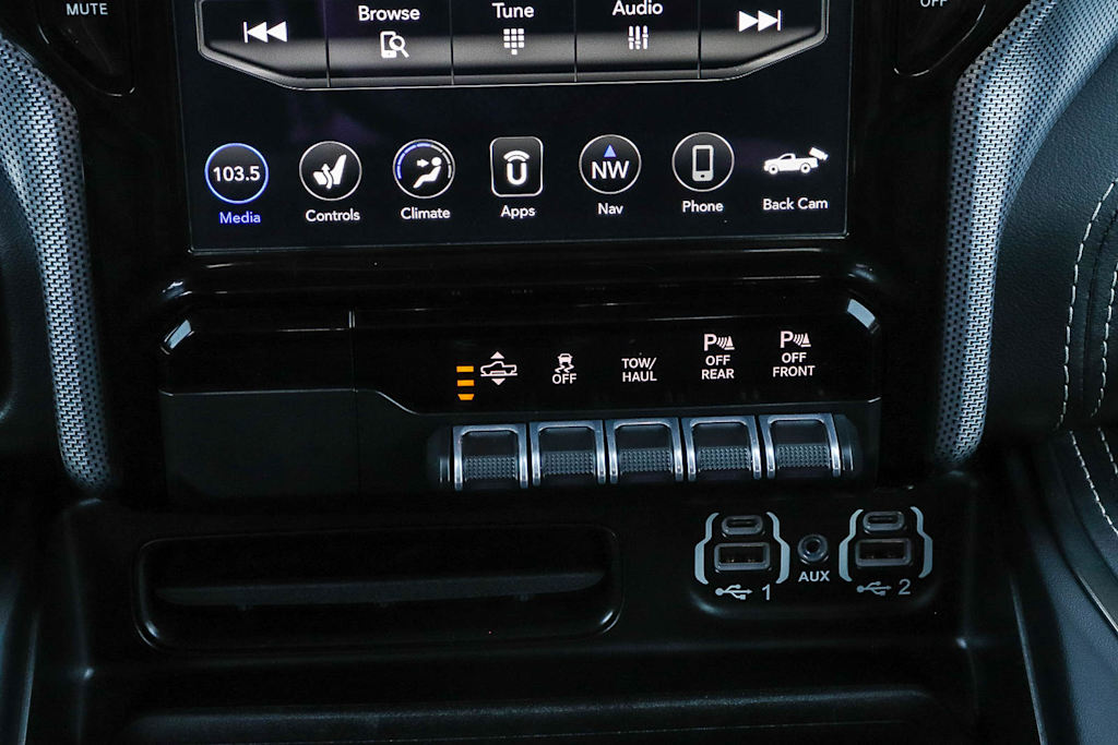 Thumbnail: 2020 RAM 1500 - 25