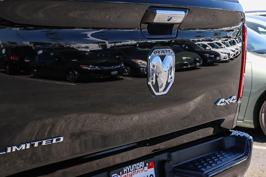 Thumbnail: 2020 RAM 1500 - 21