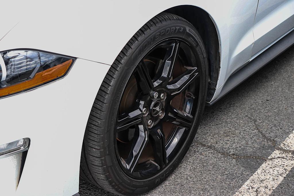 Thumbnail: 2019 Ford Mustang - 5