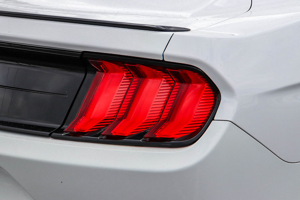 Thumbnail: 2019 Ford Mustang - 8