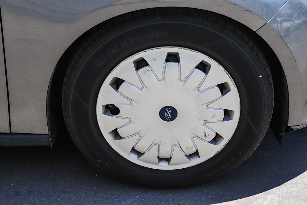 Thumbnail: 2014 Ford Focus - 24