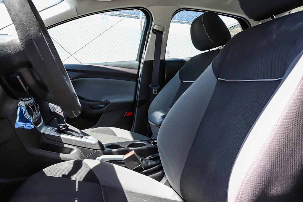 Thumbnail: 2014 Ford Focus - 9