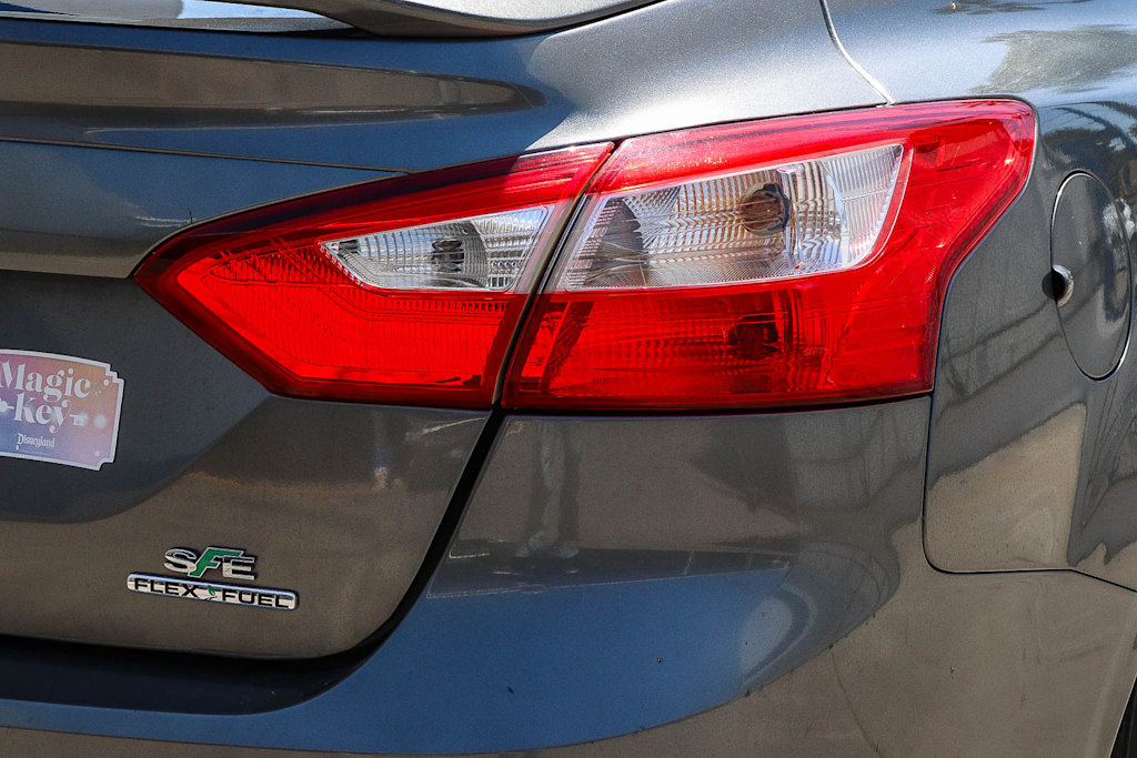 Thumbnail: 2014 Ford Focus - 21