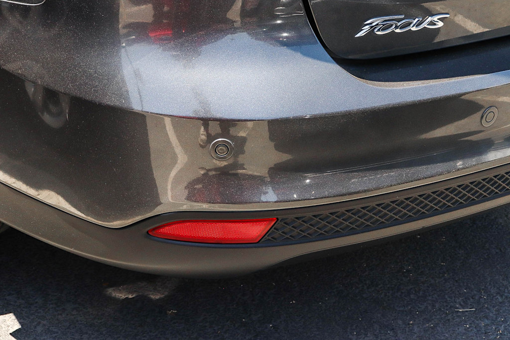 Thumbnail: 2017 Ford Focus - 11