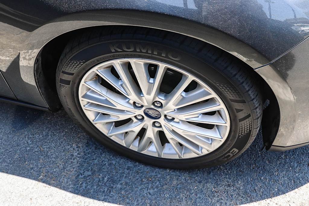 Thumbnail: 2017 Ford Focus - 19