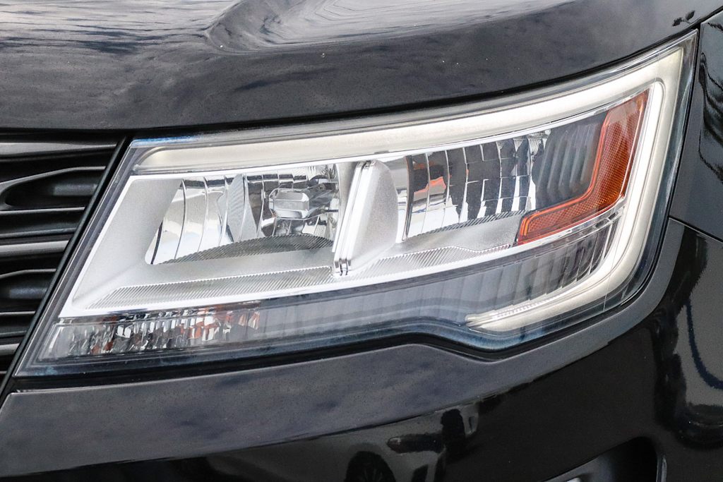 Thumbnail: 2017 Ford Explorer - 15