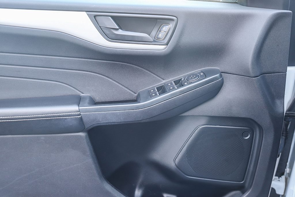 Thumbnail: 2022 Ford Escape - 24