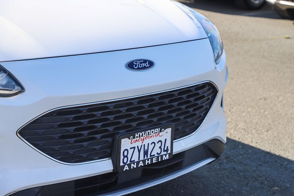 Thumbnail: 2022 Ford Escape - 19