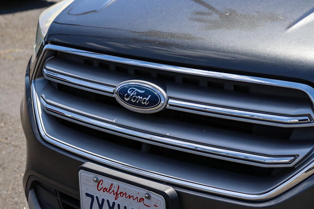 Thumbnail: 2017 Ford Escape - 4