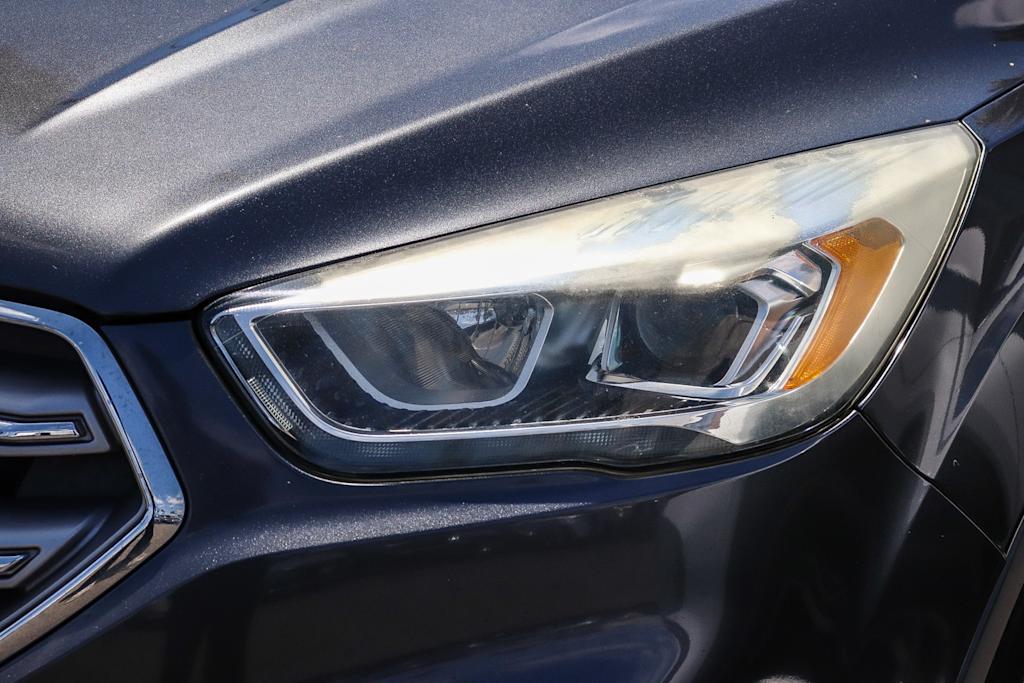 Thumbnail: 2017 Ford Escape - 6