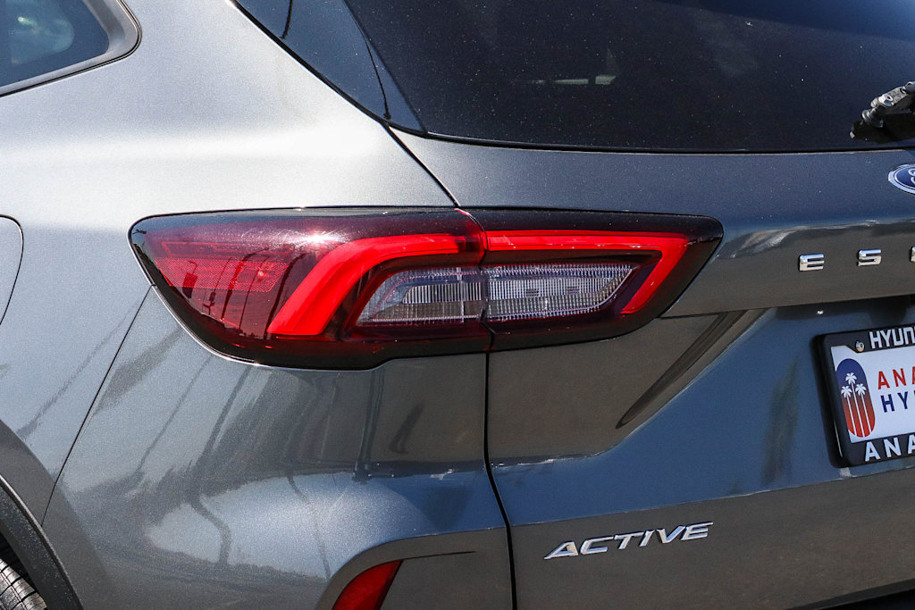 Thumbnail: 2025 Ford Escape - 20