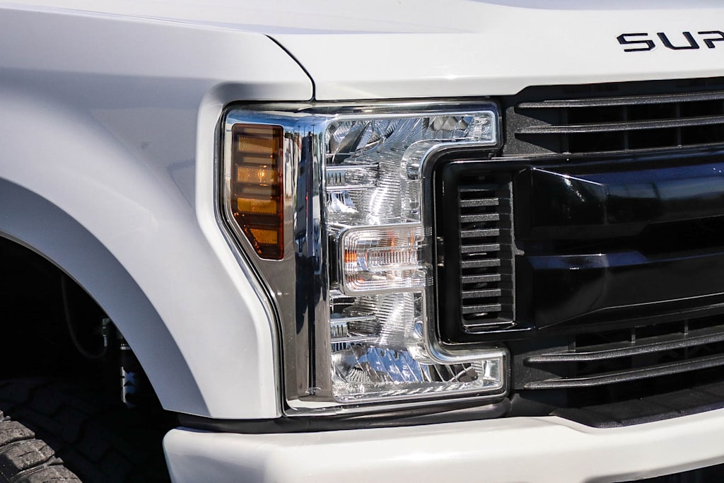 Thumbnail: 2019 Ford F-250 - 6