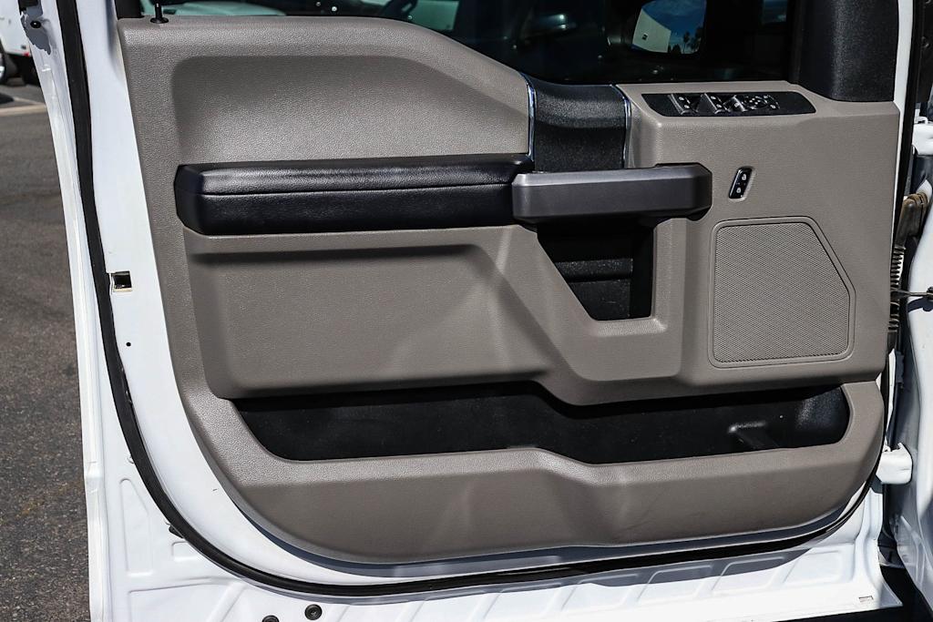 Thumbnail: 2019 Ford F-250 - 28