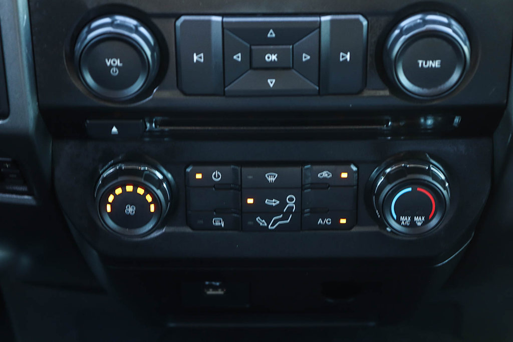 Thumbnail: 2019 Ford F-250 - 23