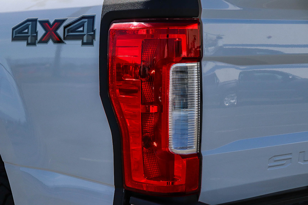 Thumbnail: 2019 Ford F-250 - 18