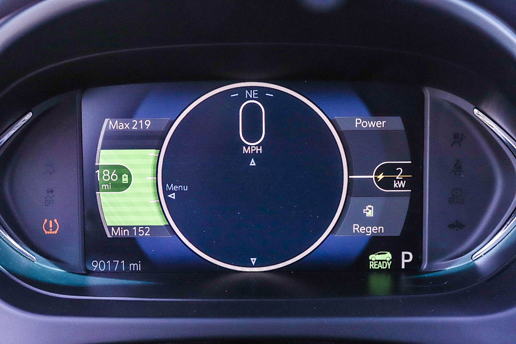 Thumbnail: 2017 Chevrolet Bolt EV - 15