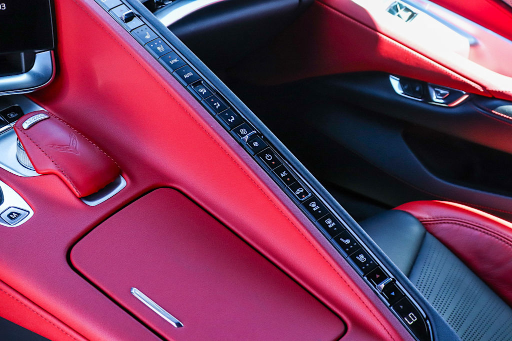 Thumbnail: 2022 Chevrolet Corvette - 11