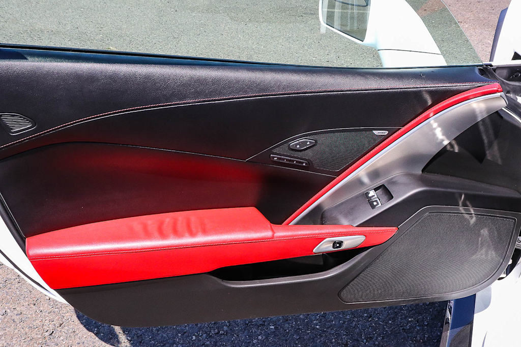 Thumbnail: 2019 Chevrolet Corvette - 26