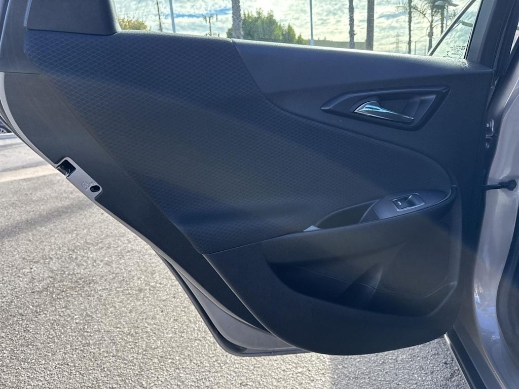 Thumbnail: 2023 Chevrolet Malibu - 28