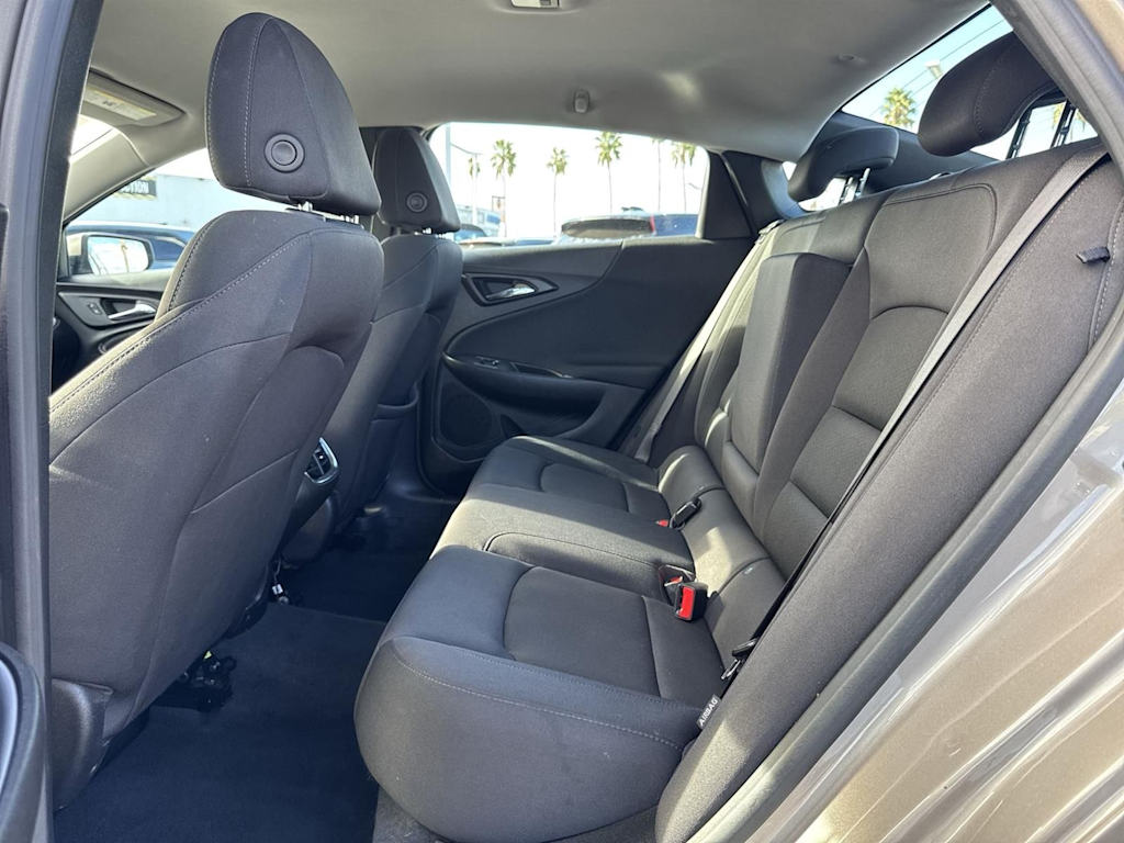 Thumbnail: 2023 Chevrolet Malibu - 11