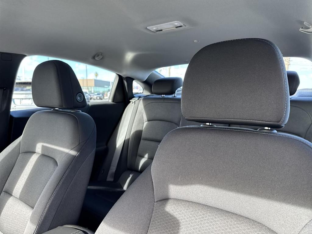 Thumbnail: 2023 Chevrolet Malibu - 10