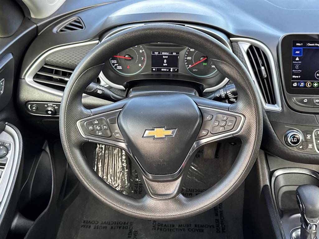 Thumbnail: 2023 Chevrolet Malibu - 8
