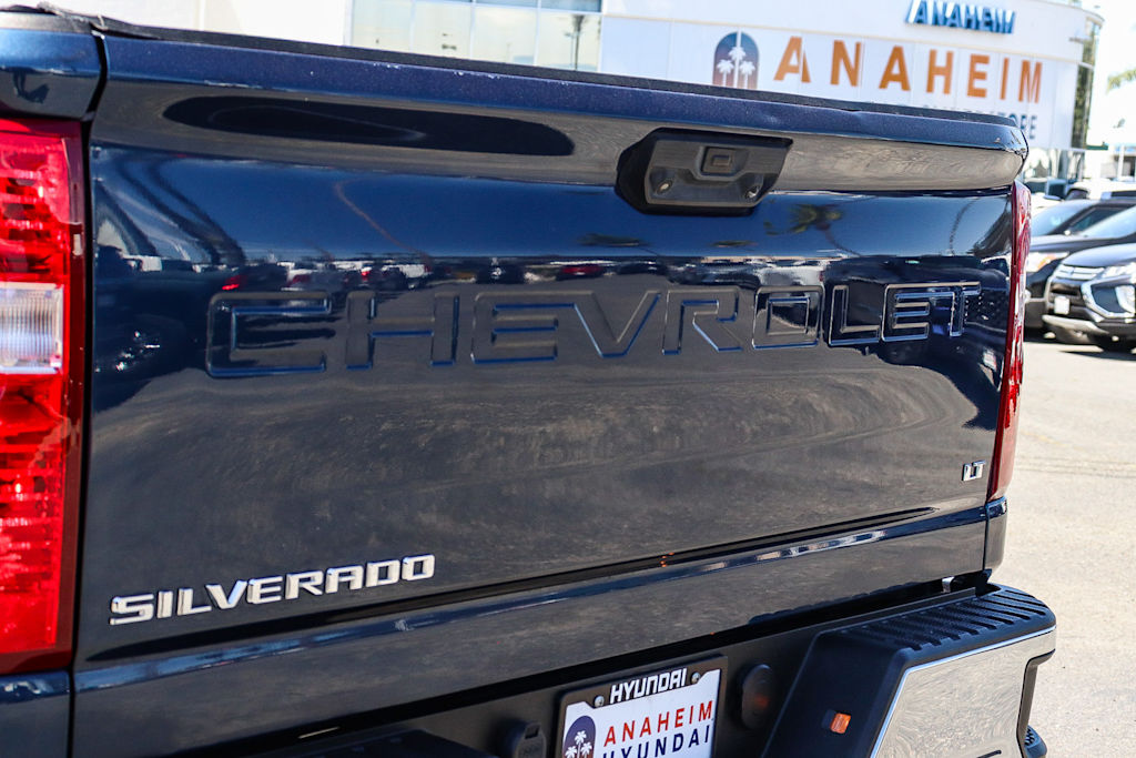Thumbnail: 2021 Chevrolet Silverado 3500 - 21