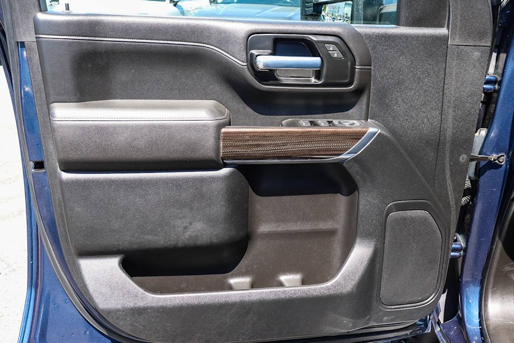 Thumbnail: 2021 Chevrolet Silverado 3500 - 30