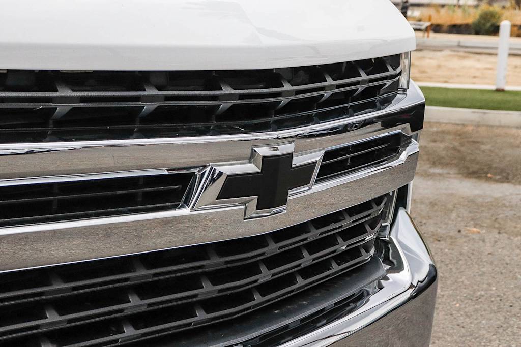 Thumbnail: 2020 Chevrolet Silverado 1500 - 18