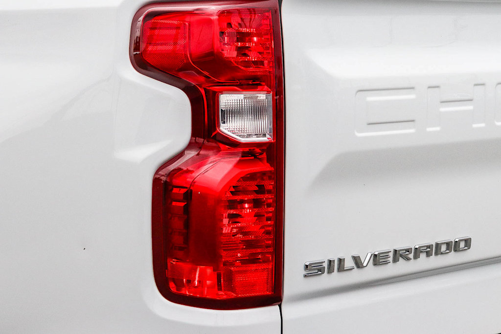 Thumbnail: 2020 Chevrolet Silverado 1500 - 20