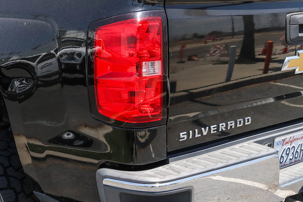 Thumbnail: 2014 Chevrolet Silverado 1500 - 16