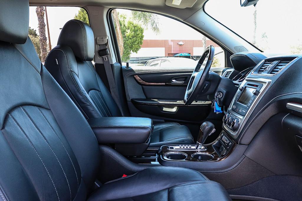 Thumbnail: 2015 GMC Acadia - 9
