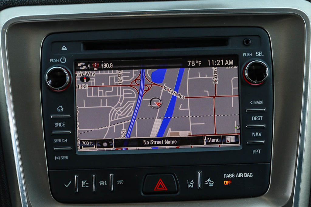 Thumbnail: 2015 GMC Acadia - 23