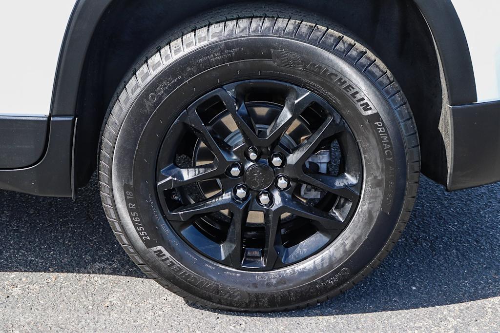 Thumbnail: 2021 Chevrolet Traverse - 6