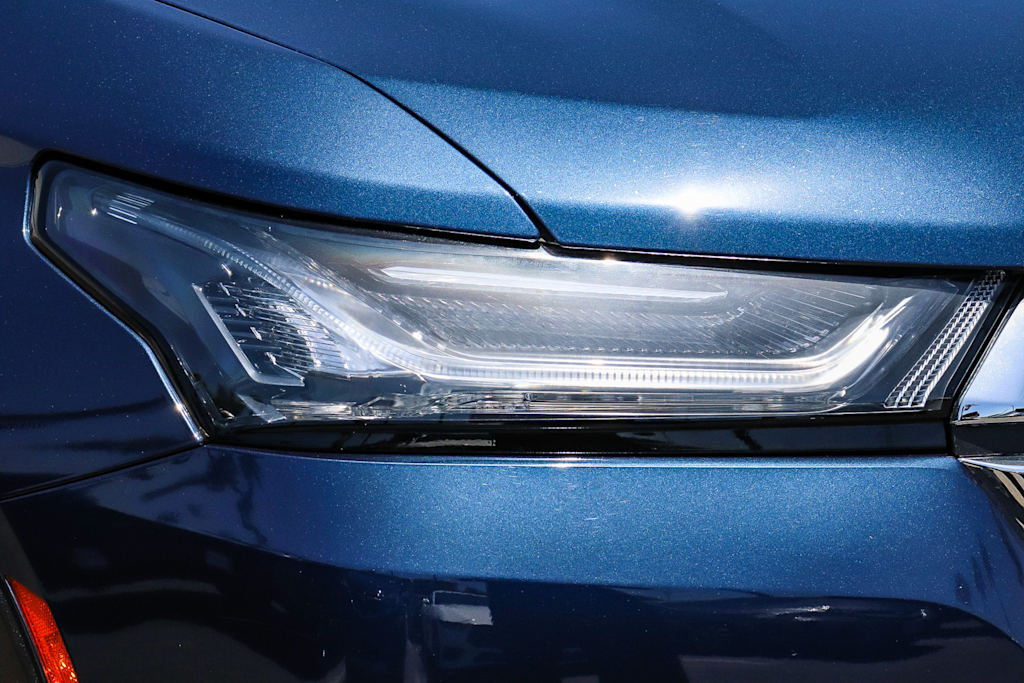 Thumbnail: 2023 Chevrolet Traverse - 15