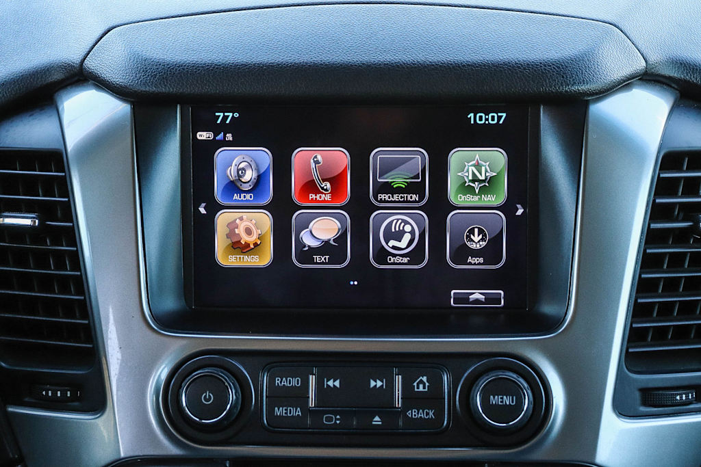 Thumbnail: 2019 Chevrolet Tahoe - 24