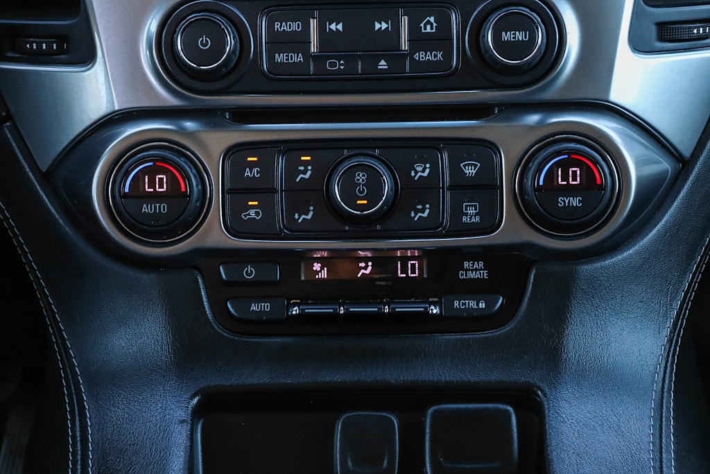 Thumbnail: 2019 Chevrolet Tahoe - 25
