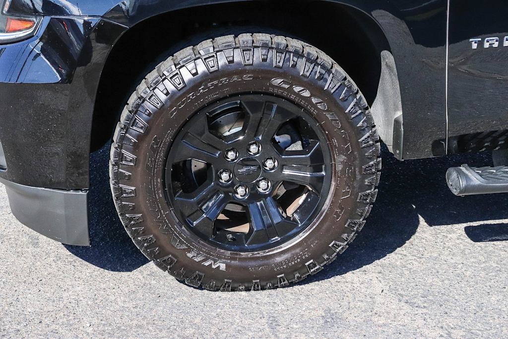 Thumbnail: 2019 Chevrolet Tahoe - 23