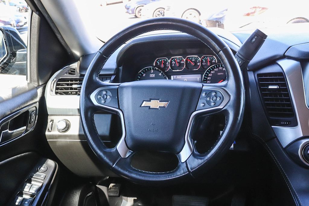 Thumbnail: 2019 Chevrolet Tahoe - 8